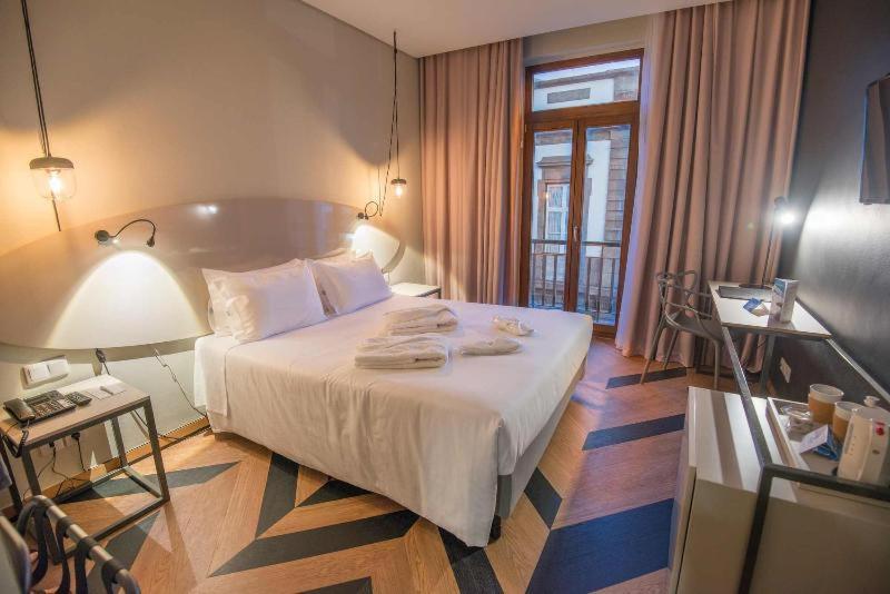 Azoris Angra Garden - Plaza Hotel Angra do Heroísmo Værelse billede